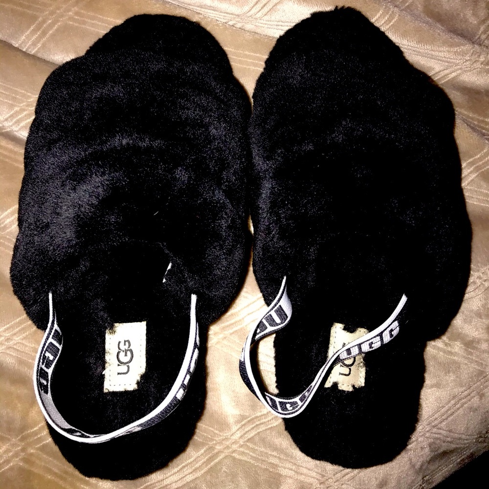 Uggs Slippers - image 1